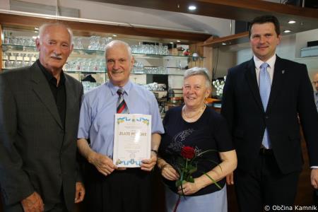 Slavnostna podelitev priznanj in cvetja diamantnim in zlatim parom (20)